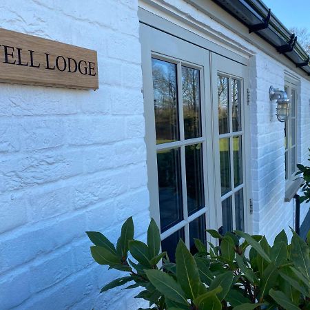 The Shepherds Huts & The Well Lodge At Ormesby Manor Ormesby Saint Michael Екстер'єр фото